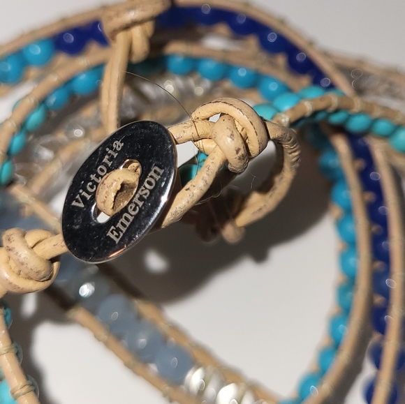 Victoria Emerson tan leather blue tones and clear beads - Picture 2 of 2